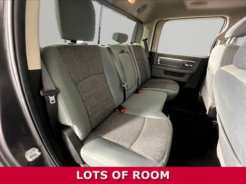Used 2017 RAM 1500 Big Horn AWD/4WD image 25