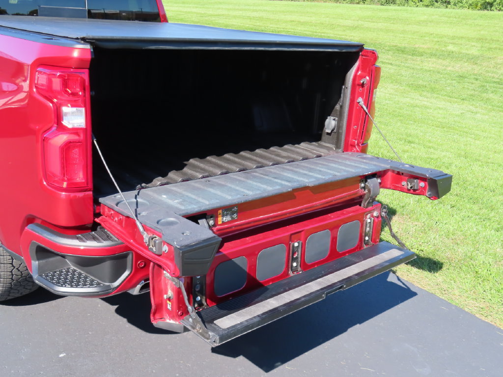 Certified 2024 Chevrolet Silverado 1500 RST w/ RST All Star Premium Package AWD/4WD image 18