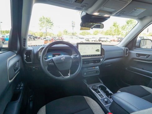 Used 2025 Ford Bronco Sport Big Bend w/ Convenience Package AWD/4WD image 12