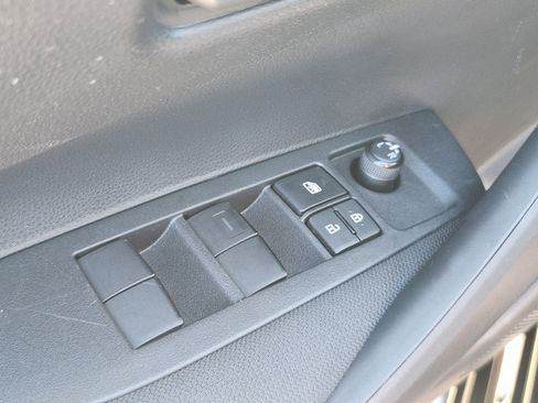 Used 2022 Toyota Corolla LE image 24