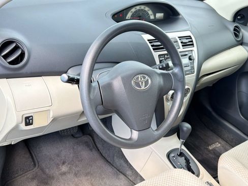 Used 2008 Toyota Yaris Sedan FWD image 4