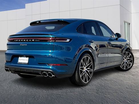 New 2026 Porsche Cayenne E-Hybrid Coupe image 7