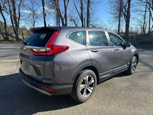 Used 2018 Honda CR-V LX image 5