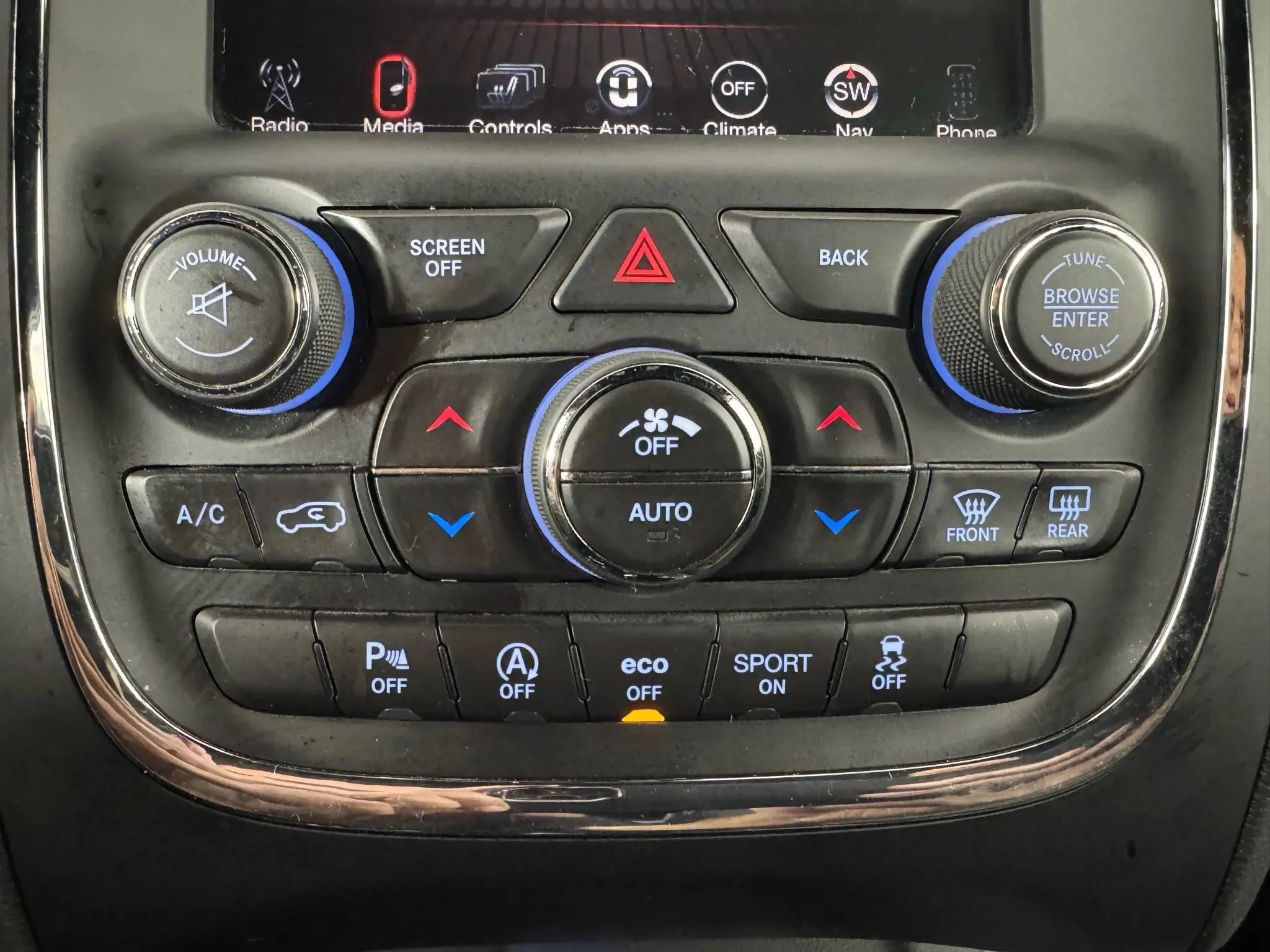 Used 2017 Dodge Durango GT w/ Premium Group AWD/4WD image 23