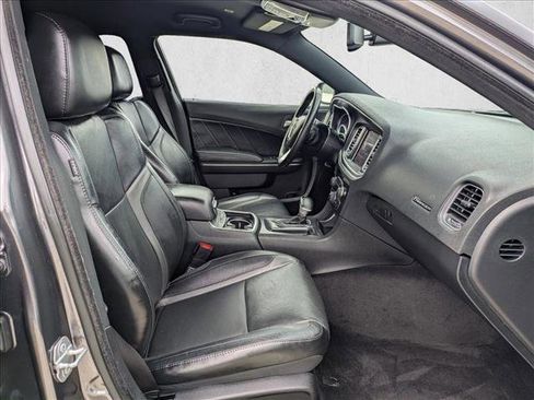 Used 2017 Dodge Charger SXT w/ Plus Group RWD image 19