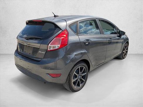 Used 2018 Ford Fiesta SE w/ Cold Weather Package FWD image 5