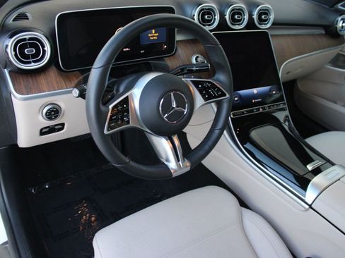 Certified 2025 Mercedes-Benz C 300 4MATIC Sedan image 4