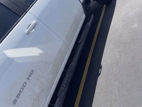 Used 2020 Chevrolet Silverado 2500 LT w/ Convenience Package image 10