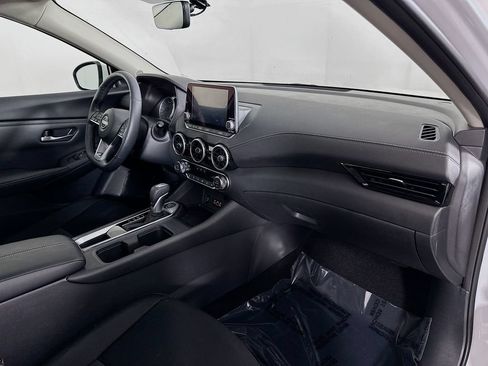 Certified 2025 Nissan Sentra SV w/ All-Weather Package FWD image 36