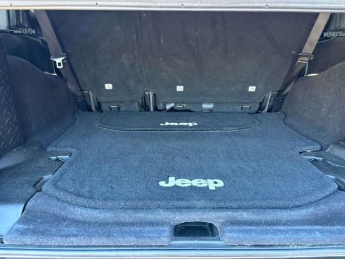 Used 2017 Jeep Wrangler Unlimited Sport w/ Quick Order Package 24S image 10