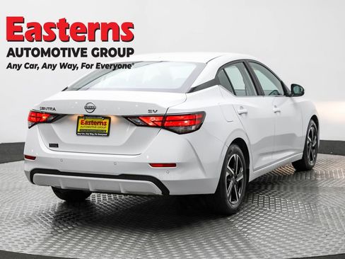 Used 2024 Nissan Sentra SV image 8