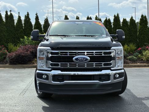 Used 2026 Ford F250 XLT AWD/4WD image 5