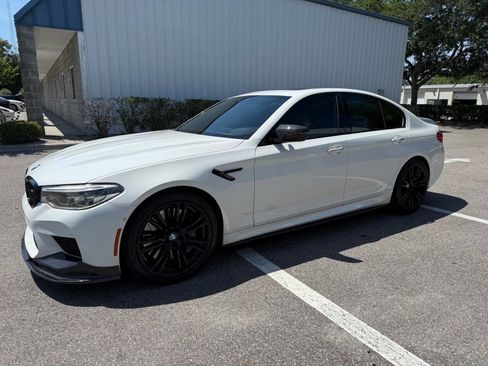 Used 2018 BMW M5 w/ Executive Package image 2