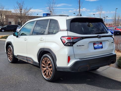 Used 2025 Subaru Forester Sport w/ Popular Package #1 AWD/4WD image 3