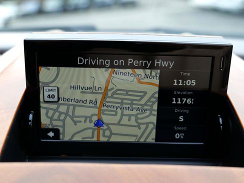 Used 2015 Aston Martin V8 Vantage S image 22