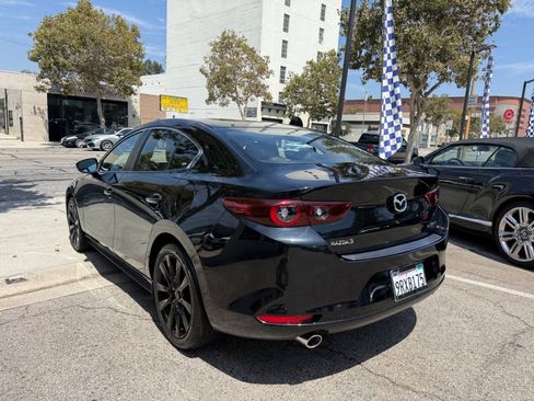 Used 2025 MAZDA MAZDA3 s FWD image 13