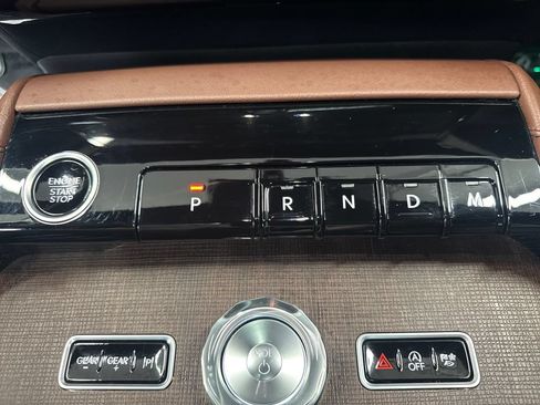 Used 2025 Lincoln Navigator L Reserve AWD/4WD image 26