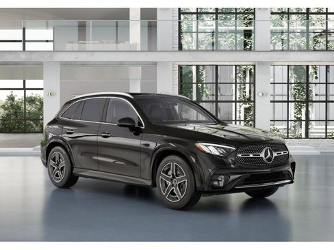 New 2026 Mercedes-Benz GLC 300 4MATIC image 7