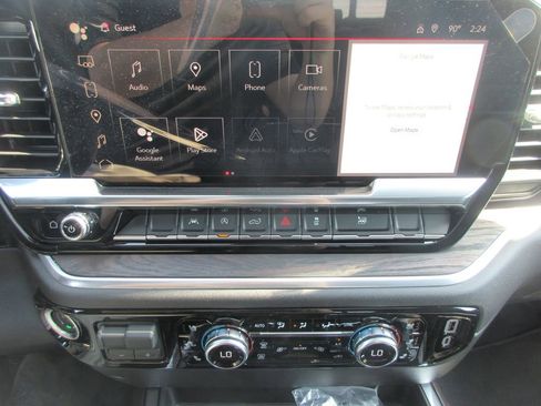 New 2026 GMC Sierra 1500 SLT image 19