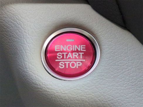 Certified 2018 Acura MDX FWD w/ Technology Package image 28