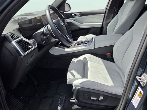 Used 2026 BMW X5 sDrive40i w/ Premium Package RWD image 10