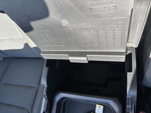 Used 2024 RAM 1500 Big Horn image 16