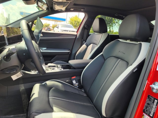 New 2026 Kia K5 GT-Line w/ GT-Line Premium Package FWD image 8