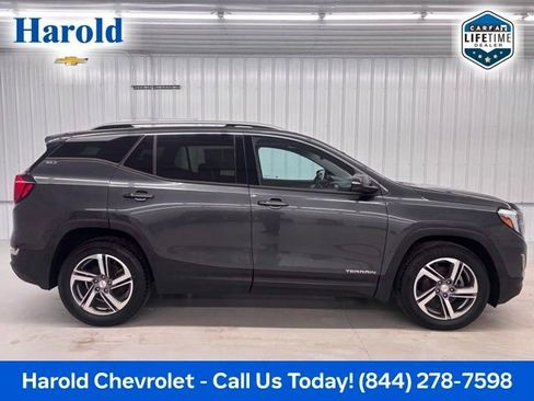 Used 2020 GMC Terrain SLT image 6