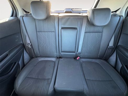 Used 2022 Chevrolet Trax LT w/ Driver Confidence Package image 13