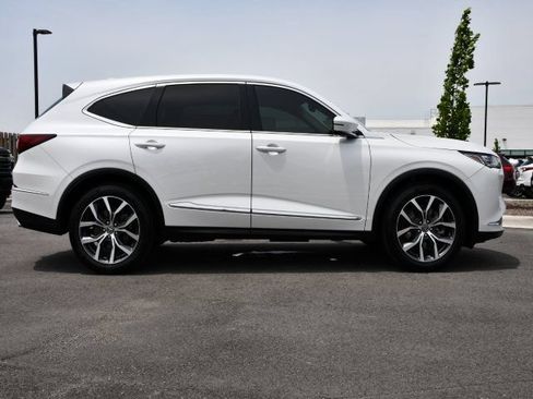 Certified 2023 Acura MDX SH-AWD w/ Technology Package image 8