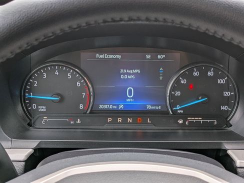 Used 2023 Ford Explorer XLT image 31