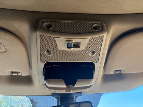 Used 2016 Ford F150 Lariat w/ Equipment Group 502A Luxury image 39