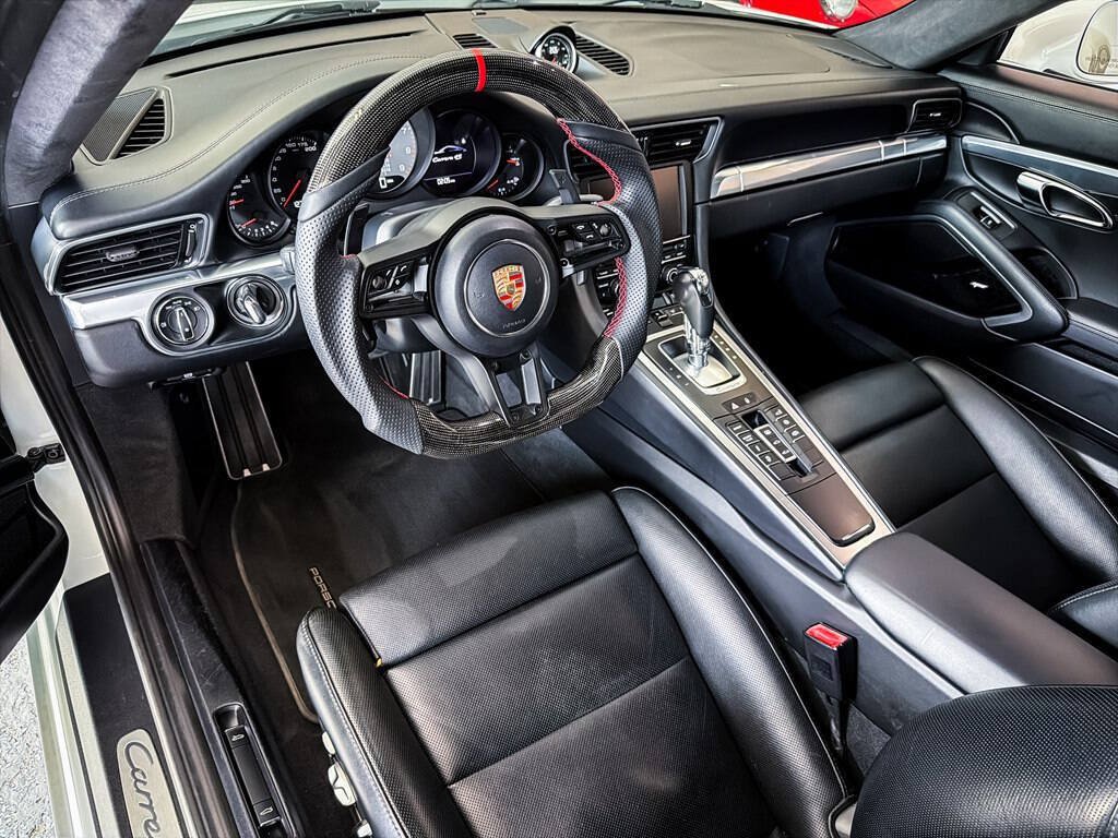 Used 2015 Porsche 911 Carrera 4S AWD/4WD image 17