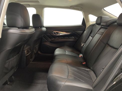 Used 2016 INFINITI Q70 L 3.7 w/ Deluxe Touring Package image 18