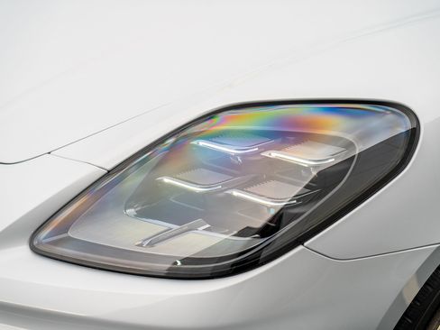 Used 2025 Porsche Panamera 4 image 29