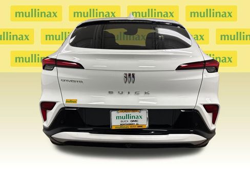 Used 2025 Buick Envista Sport Touring FWD image 17