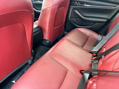 Used 2024 MAZDA MAZDA3 s image 4