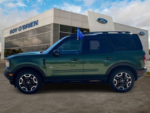 Certified 2023 Ford Bronco Sport Outer Banks w/ Tech Package image 2