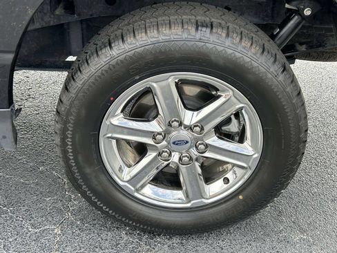 Used 2025 Ford F150 XLT w/ Equipment Group 301A Standard RWD image 11
