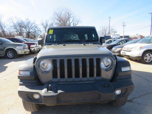 Used 2021 Jeep Wrangler Unlimited Sport w/ Cold Weather Group image 14