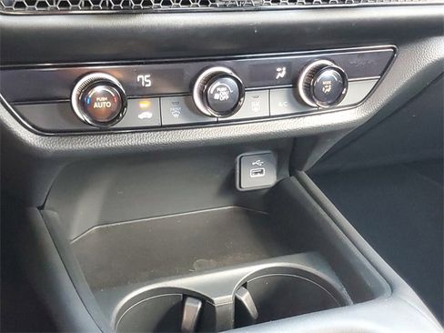 Used 2023 Honda HR-V LX image 25