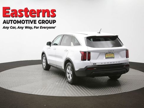 Used 2022 Kia Sorento LX FWD image 64