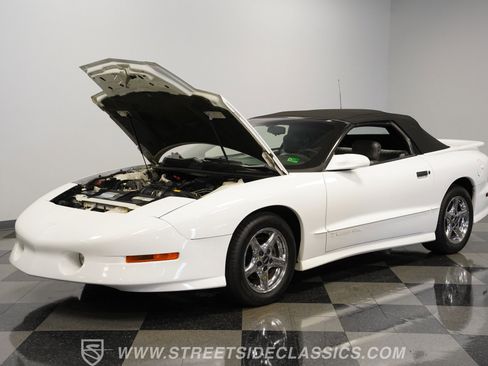 Used 1997 Pontiac Firebird Trans Am image 31