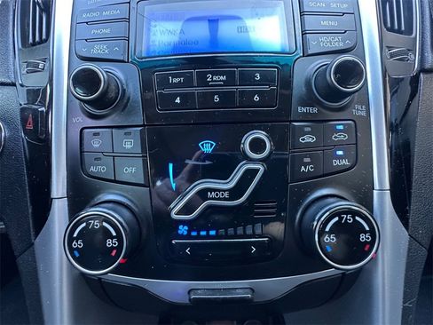 Used 2012 Hyundai Sonata Limited image 27