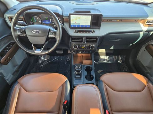 Certified 2024 Ford Maverick Lariat FWD image 13
