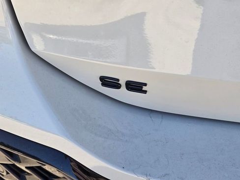 New 2026 Volkswagen Tiguan SE R-Line image 15