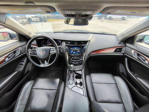 Used 2014 Cadillac CTS Luxury image 2