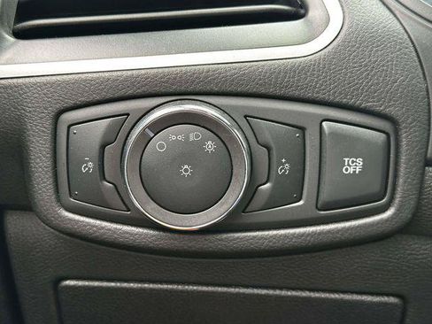 Used 2023 Ford Edge SEL AWD/4WD image 22