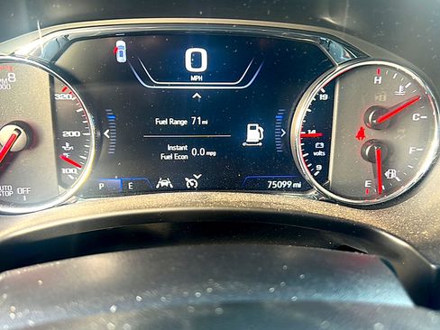 Used 2022 GMC Terrain Denali w/ Denali Premium Package AWD/4WD image 7