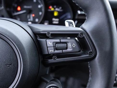 Used 2026 Porsche Macan Turbo image 15